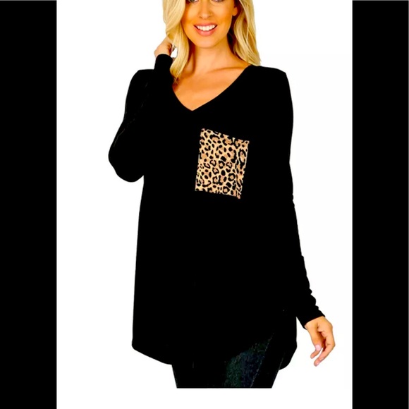 Tops - Plus Size Black V-Neck Long-sleeve Leopard Tee Top